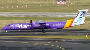 Photo of G-PRPC - Bombardier DHC-8-402 Dash 8 Q400 operated by flybe