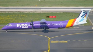 Photo of G-PRPK - Bombardier DHC-8-402 Dash 8 Q400 operated by flybe