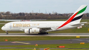 Photo of A6-EEX - Airbus A380-861 operated by Emirates