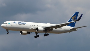 Photo of EI-KEC - Boeing 767-3KY(ER) operated by Air Astana