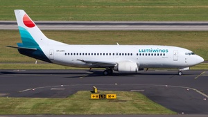 Photo of SX-LWA - Boeing 737-330 operated by Lumiwings