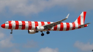 Photo of D-ATCG - Airbus A321-211 operated by Condor