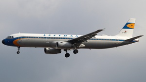 Photo of D-AIDV - Airbus A321-231 operated by Lufthansa