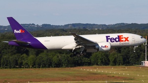 Photo of N883FD - Boeing 777-FHT operated by FedEx