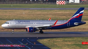 Photo of VP-BAD - Airbus A320-214 operated by Aeroflot