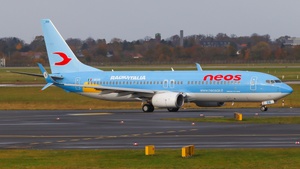 Photo of I-NEOW - Boeing 737-86N operated by Neos