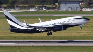 Photo of N301SR - Boeing 737-7JV(BBJ) operated by Private