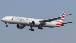 Photo of N721AN - Boeing 777-323(ER) operated by American Airlines
