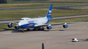 Photo of 4K-SW800 - Boeing 747-4R7F operated by Silk Way West Airlines