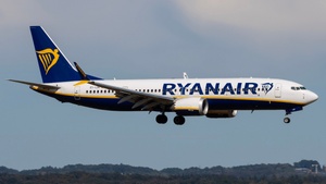 Photo of EI-IJH - Boeing 737 MAX 8-200 operated by Ryanair