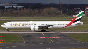 Photo of A6-EPM - Boeing 777-31H(ER) operated by Emirates