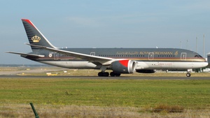 Photo of JY-BAB - Boeing 787-8 Dreamliner operated by Royal Jordanian Airlines