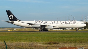 Photo of D-AIGW - Airbus A340-313 operated by Lufthansa