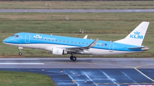 Photo of PH-EXU - Embraer ERJ-175STD operated by KLM Cityhopper