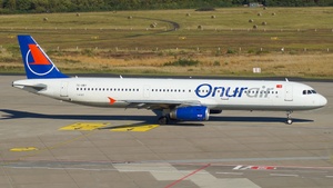 Photo of TC-OBY - Airbus A321-211 operated by Onur Air