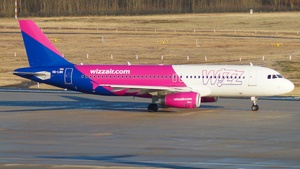 Photo of HA-LWG - Airbus A320-232 operated by Wizz Air