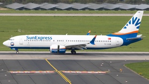 Photo of TC-SOM - Boeing 737 MAX 8 operated by SunExpress