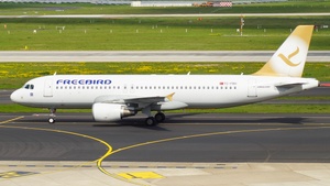 Photo of TC-FBH - Airbus A320-214 operated by Freebird Airlines