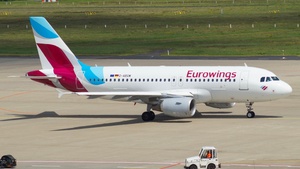 Photo of D-ABGM - Airbus A319-112 operated by Eurowings