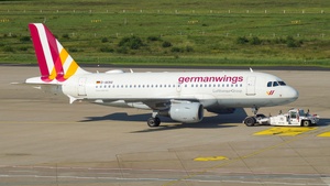 Photo of D-AKNV - Airbus A319-112 operated by Germanwings