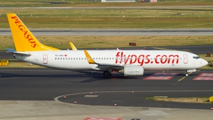 Photo of TC-CPU - Boeing 737-86N operated by Pegasus Airlines