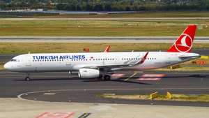 Photo of TC-JTD - Airbus A321-231 operated by Turkish Airlines