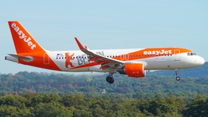 Photo of OE-IZQ - Airbus A320-214 operated by easyJet Europe