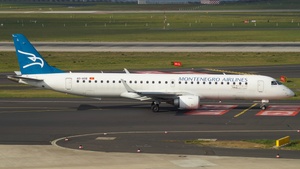 Photo of 4O-AOB - Embraer ERJ-195LR operated by Montenegro Airlines