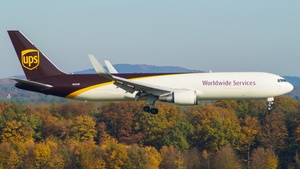 Photo of N337UP - Boeing 767-34AF operated by UPS United Parcel Service