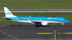 Photo of PH-EZE - Embraer ERJ-190STD operated by KLM Cityhopper