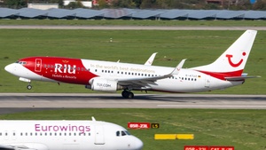 Photo of D-ATUZ - Boeing 737-8K5 operated by TUIfly