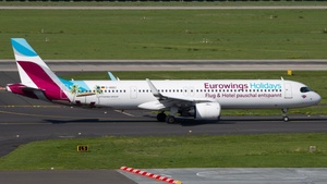 Photo of D-AEEC - Airbus A321-251NX operated by Eurowings