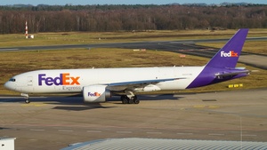 Photo of N884FD - Boeing 777-FS2 operated by FedEx