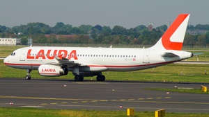 Photo of OE-LOT - Airbus A320-232 operated by Laudamotion