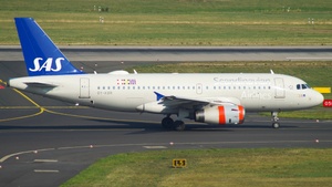 Photo of OY-KBR - Airbus A319-131 operated by SAS Scandinavian Airlines