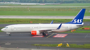 Photo of LN-RGA - Boeing 737-86N operated by SAS Scandinavian Airlines