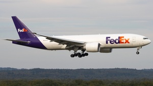 Photo of N869FD - Boeing 777-FS2 operated by FedEx