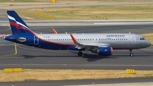 Photo of VP-BJW - Airbus A320-214 operated by Aeroflot