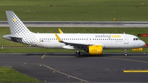 Photo of EC-NCS - Airbus A320-271N operated by Vueling