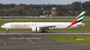 Photo of A6-ENK - Boeing 777-31H(ER) operated by Emirates