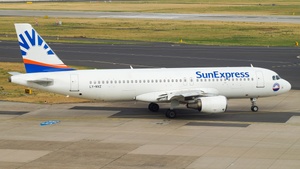 Photo of LY-NVZ - Airbus A320-214 operated by SunExpress (opb Avion Express)