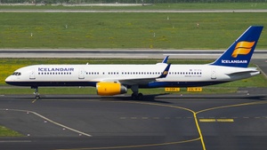 Photo of TF-FIV - Boeing 757-208 operated by Icelandair