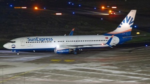 Photo of TC-SEP - Boeing 737-8HC operated by SunExpress