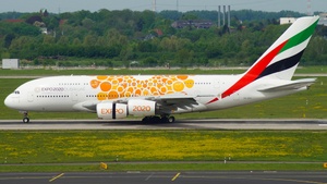 Photo of A6-EOV - Airbus A380-861 operated by Emirates