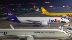 Photo of N868FD - Boeing 777-FS2 operated by FedEx