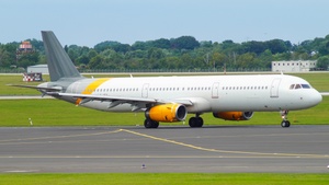 Photo of LY-VEA - Airbus A321-231 operated by Thomas Cook Airlines (opb Avion Express)