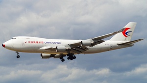 B-2425 - Boeing 747-40BF(ER)