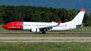 Photo of LN-ENT - Boeing 737-8JP operated by Norwegian Air Shuttle