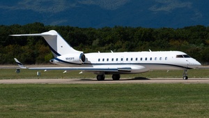 Photo of N843FF - Bombardier Global 6000 operated by Private
