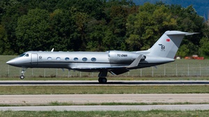 Photo of TC-DMR - Gulfstream GIV-SP operated by Jetglobe Havacılık